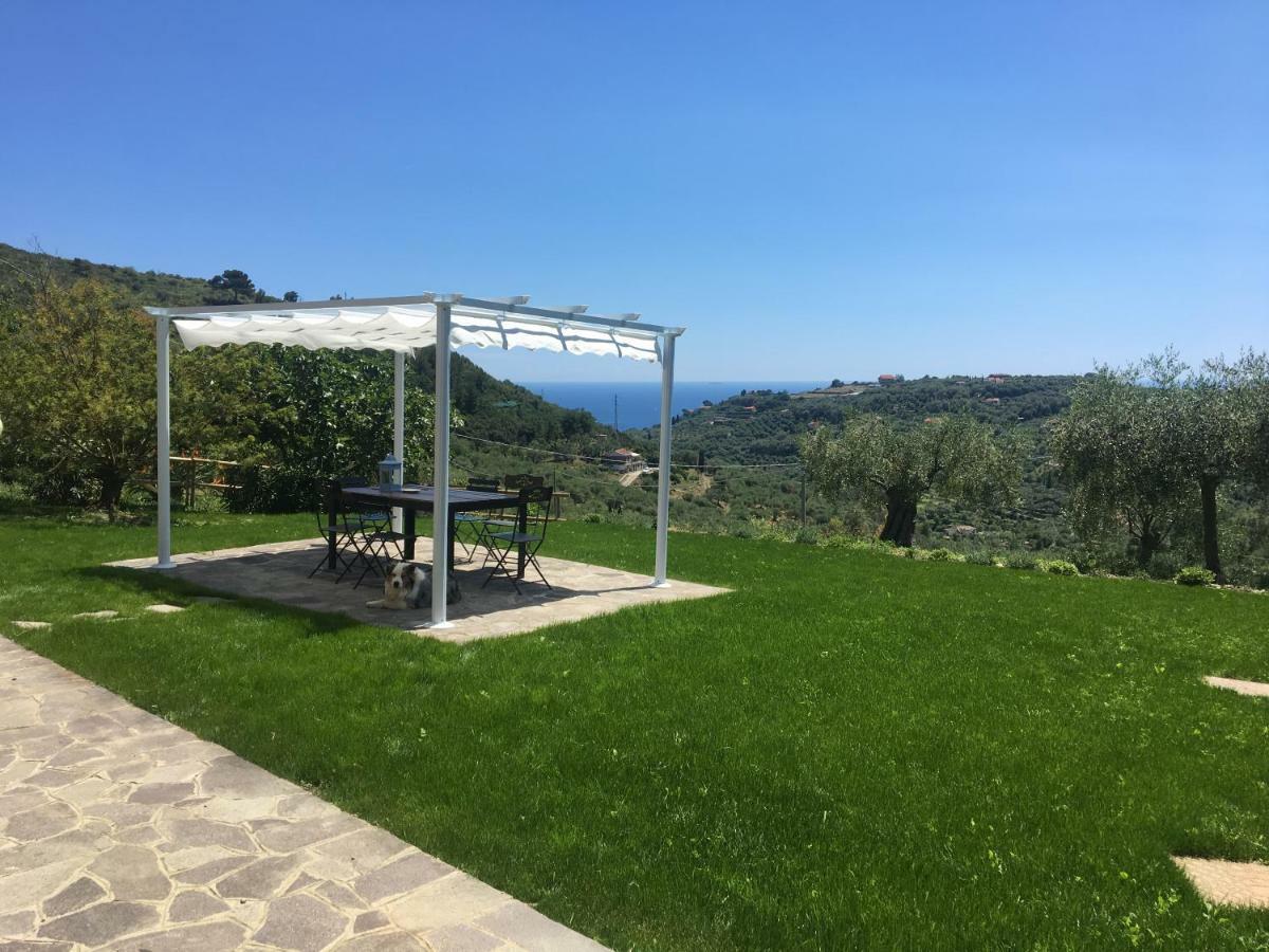 Agriturismo Oltrealmare Civezza Bagian luar foto