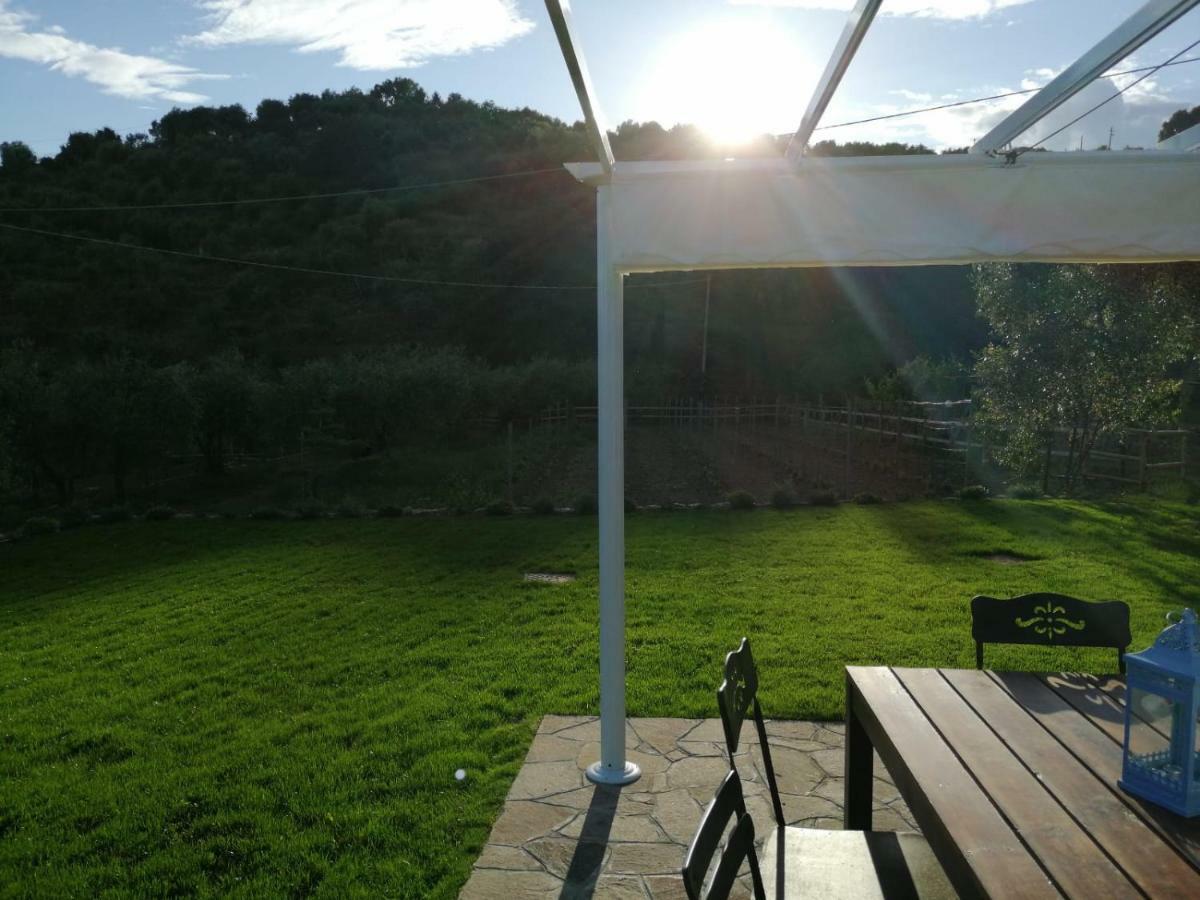 Agriturismo Oltrealmare Civezza Bagian luar foto