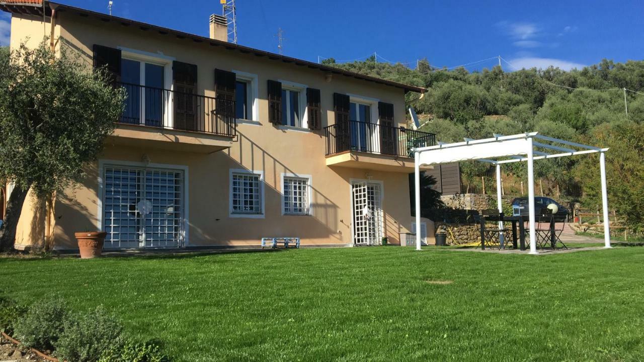 Agriturismo Oltrealmare Civezza Bagian luar foto